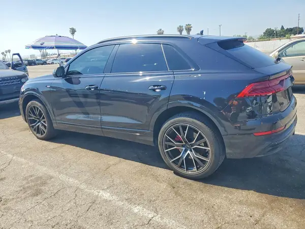 WA1EVAF12MD015282 2021 AUDI Q8 - Image 2