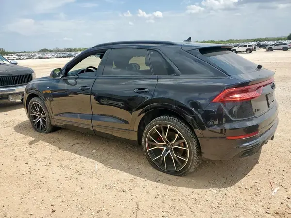 WA1EVAF12MD020434 2021 AUDI Q8 - Image 2