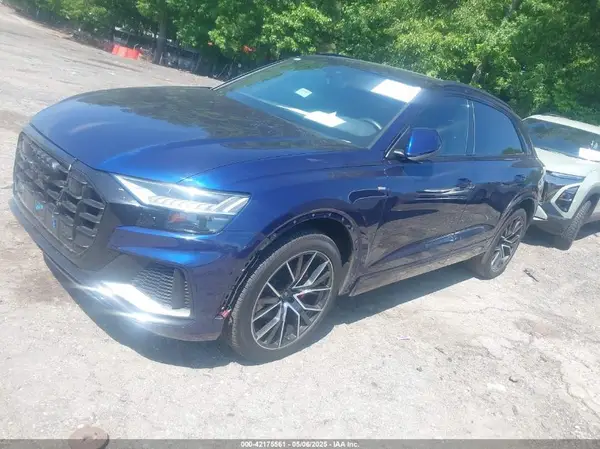 WA1EVAF12MD032292 2021 AUDI Q8 - Image 2