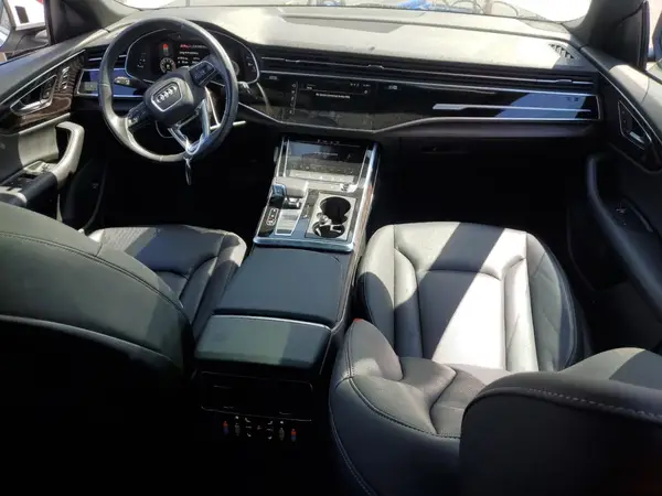 WA1EVAF12MD033393 2021 AUDI Q8 - Image 8