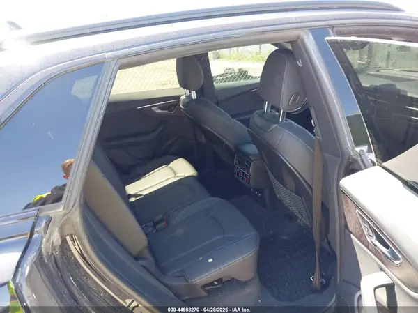 WA1EVAF13KD018382 2019 AUDI Q8 - Image 8