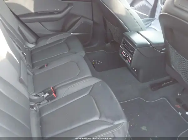 WA1EVAF13KD034730 2019 AUDI Q8 - Image 8