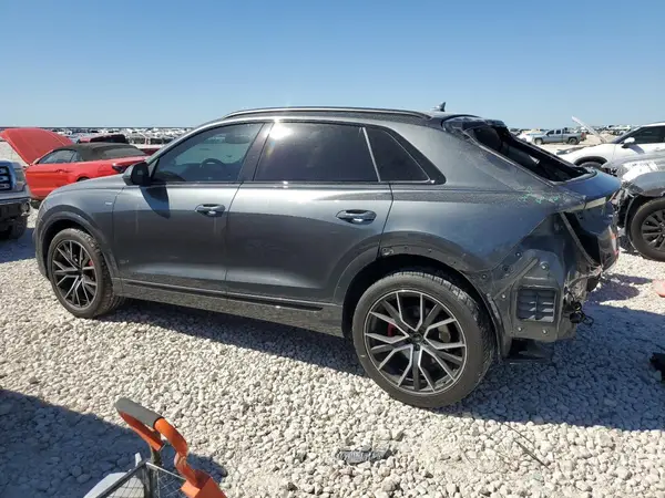 WA1EVAF13LD022210 2020 AUDI Q8 - Image 2