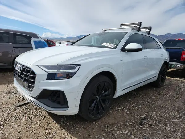 WA1EVAF13MD016361 2021 AUDI Q8 - Image 1