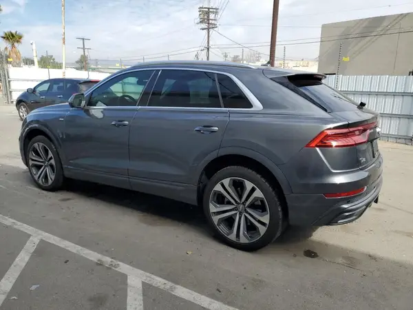 WA1EVAF14LD008087 2020 AUDI Q8 - Image 2