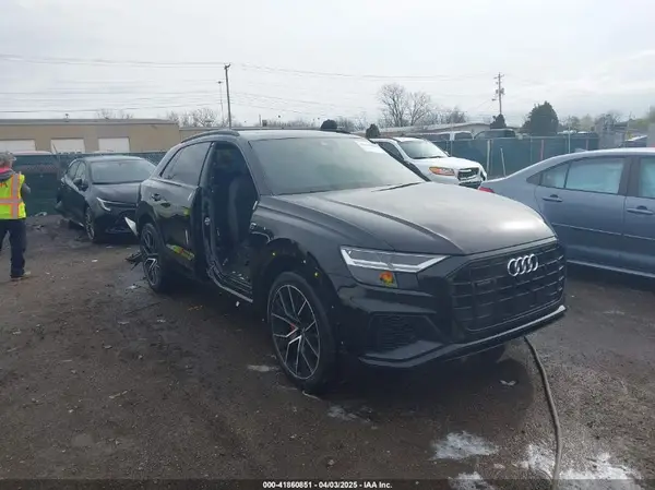 WA1EVAF14LD017453 2020 AUDI Q8 - Image 1