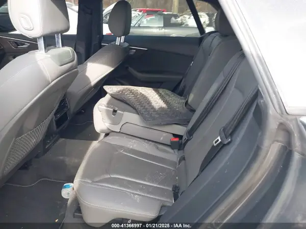 WA1EVAF15KD016178 2019 AUDI Q8 - Image 8