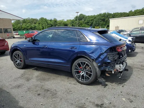 WA1EVAF15KD029884 2019 AUDI Q8 - Image 2