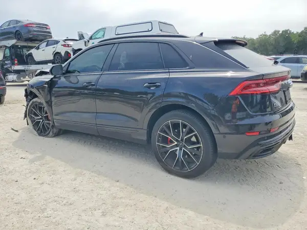 WA1EVAF15MD003773 2021 AUDI Q8 - Image 2