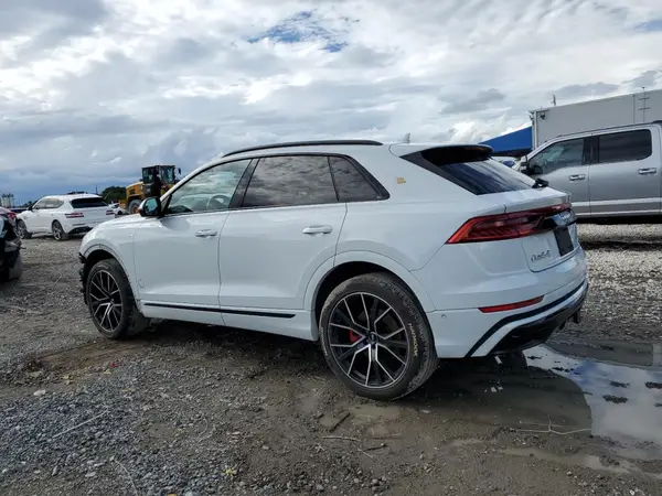 WA1EVAF16KD014214 2019 AUDI Q8 - Image 2