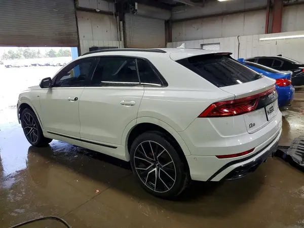 WA1EVAF16KD027464 2019 AUDI Q8 - Image 2