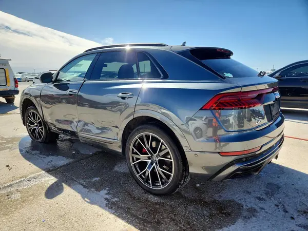 WA1EVAF16KD028615 2019 AUDI Q8 - Image 2