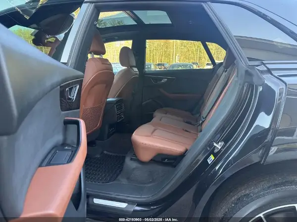 WA1EVAF16KD031014 2019 AUDI Q8 - Image 8