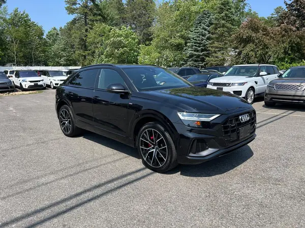 WA1EVAF16KD031952 2019 AUDI Q8 - Image 1