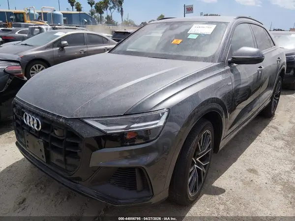 WA1EVAF16KD041073 2019 AUDI Q8 - Image 2