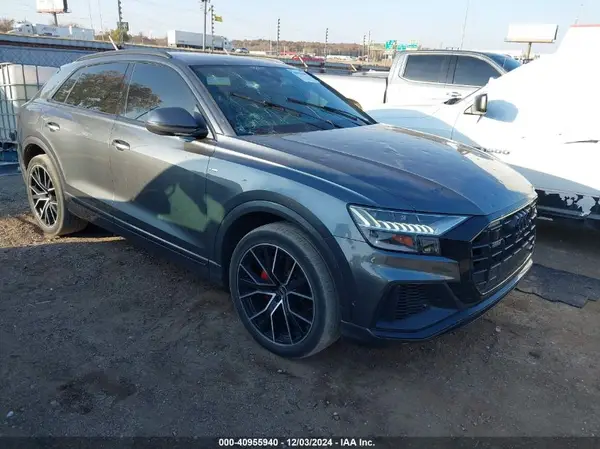 WA1EVAF16MD041173 2021 AUDI Q8 - Image 1