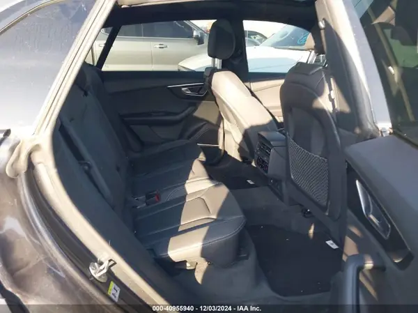 WA1EVAF16MD041173 2021 AUDI Q8 - Image 8