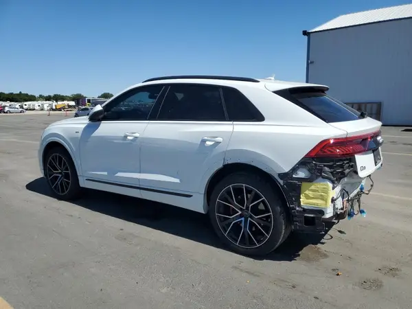 WA1EVAF17KD021219 2019 AUDI Q8 - Image 2