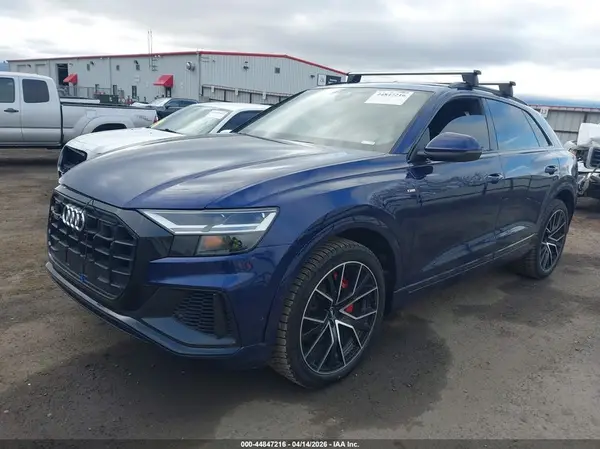 WA1EVAF17KD042121 2019 AUDI Q8 - Image 2