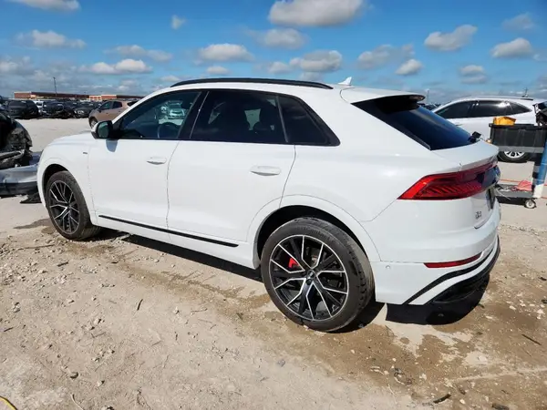 WA1EVAF17LD001358 2020 AUDI Q8 - Image 2