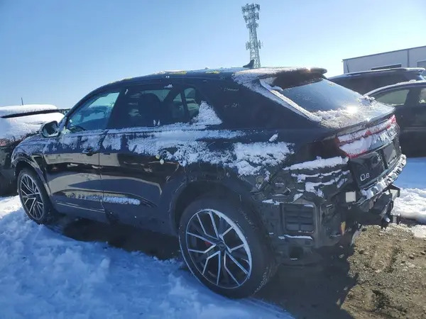 WA1EVAF17MD005444 2021 AUDI Q8 - Image 2