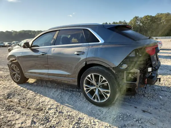WA1EVAF17MD009669 2021 AUDI Q8 - Image 2