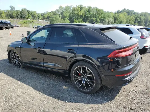 WA1EVAF17MD036046 2021 AUDI Q8 - Image 2