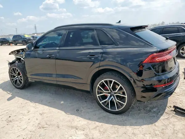 WA1EVAF18LD019271 2020 AUDI Q8 - Image 2