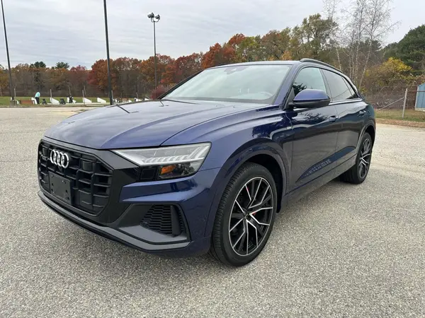 WA1EVAF18MD015075 2021 AUDI Q8 - Image 2