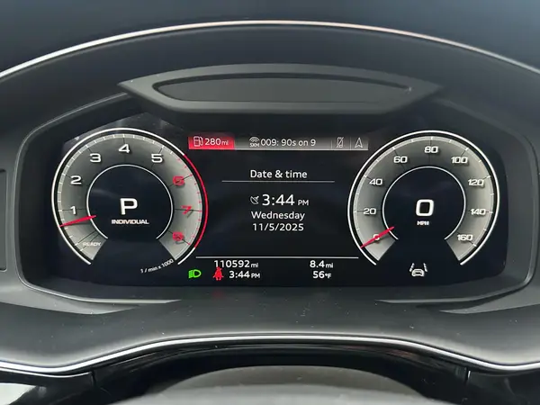 WA1EVAF18MD015075 2021 AUDI Q8 - Image 8