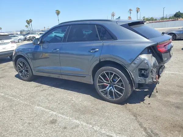 WA1EVAF19KD020086 2019 AUDI Q8 - Image 2