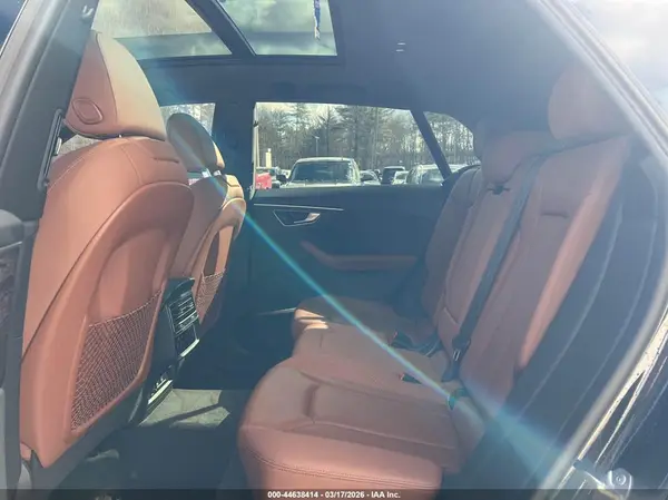 WA1EVAF19KD030777 2019 AUDI Q8 - Image 8