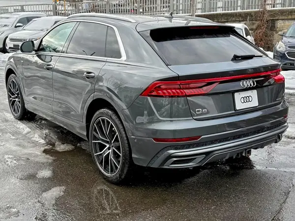 WA1EVAF19LD025211 2020 AUDI Q8 - Image 2