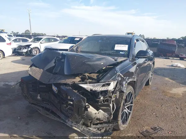 WA1EVAF19MD005123 2021 AUDI Q8 - Image 2