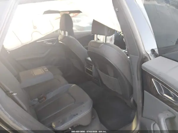 WA1EVAF19MD005123 2021 AUDI Q8 - Image 8