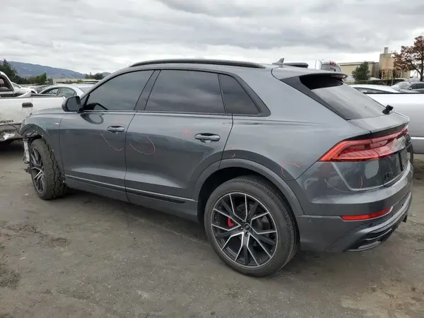 WA1EVAF19MD034637 2021 AUDI Q8 - Image 2