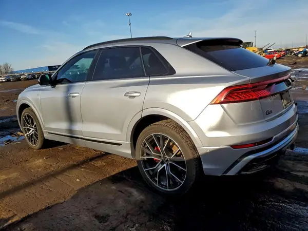 WA1EVAF19MD038025 2021 AUDI Q8 - Image 2