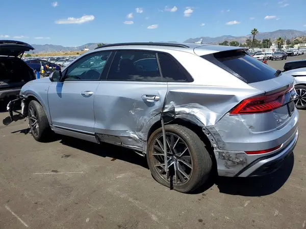 WA1EVAF1XKD017472 2019 AUDI Q8 - Image 2