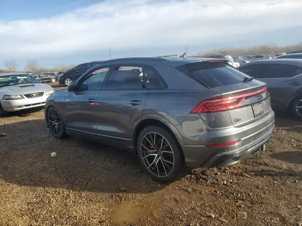WA1EVAF1XKD023157 2019 AUDI Q8 - Image 2