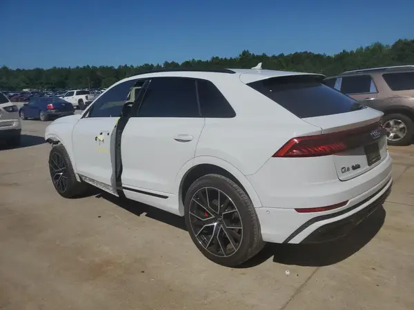 WA1EVAF1XMD001999 2021 AUDI Q8 - Image 2