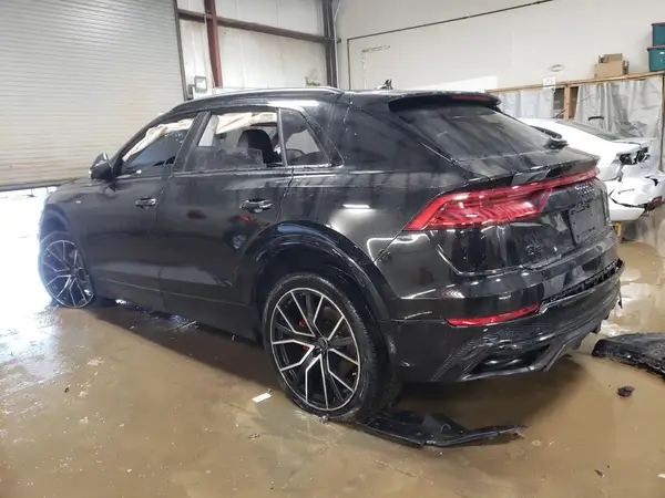 WA1EVBF10PD002847 2023 AUDI Q8 - Image 2
