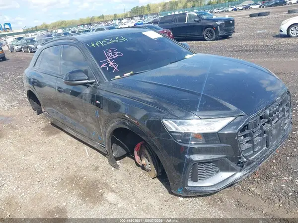 WA1EVBF10PD025352 2023 AUDI Q8 - Image 1