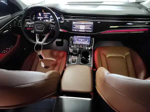 WA1EVBF11ND007844 2022 AUDI Q8 - Image 8