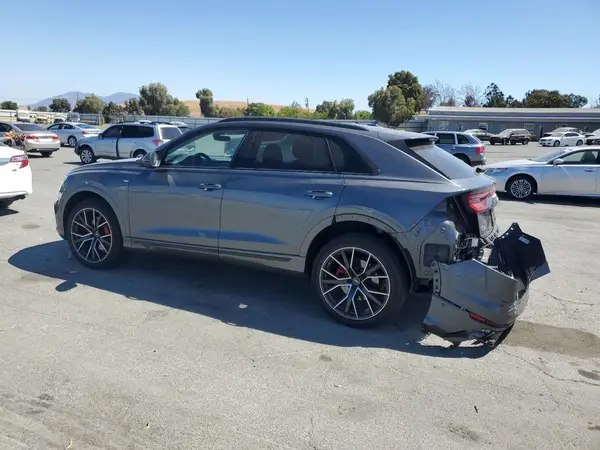 WA1EVBF11PD010844 2023 AUDI Q8 - Image 2