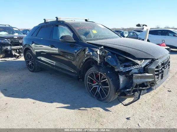 WA1EVBF11PD036361 2023 AUDI Q8 - Image 1