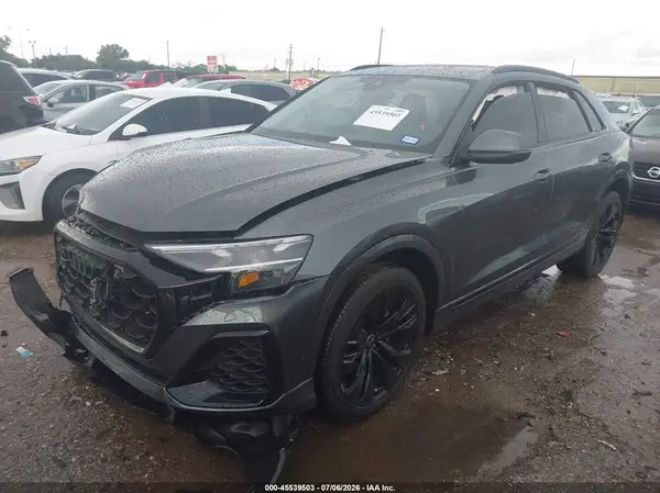 WA1EVBF11SD003465 2025 AUDI Q8 - Image 2