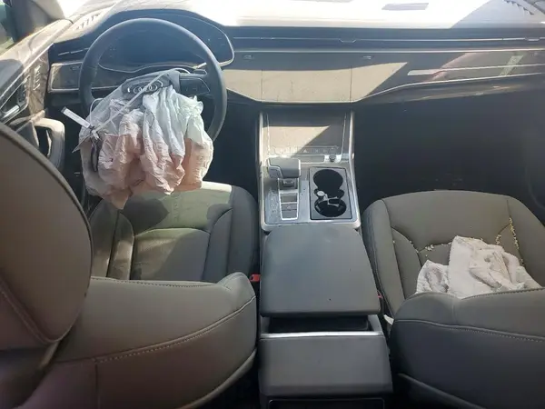 WA1EVBF11SD005992 2025 AUDI Q8 - Image 8