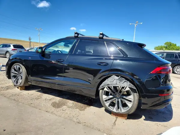 WA1EVBF11SD037535 2025 AUDI Q8 - Image 2