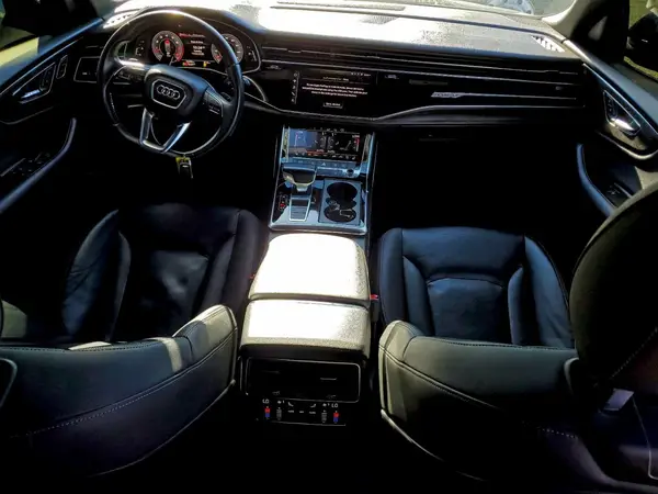 WA1EVBF12KD031288 2019 AUDI Q8 - Image 8