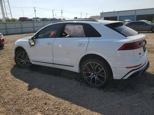 WA1EVBF12ND034664 2022 AUDI Q8 - Image 2